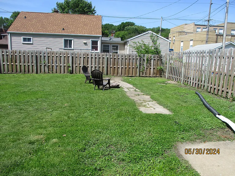 2515 Jackson St — Photo 13