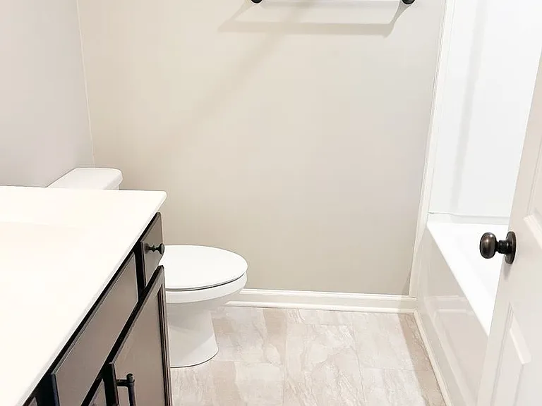 305 Rowand Ct — Photo 15