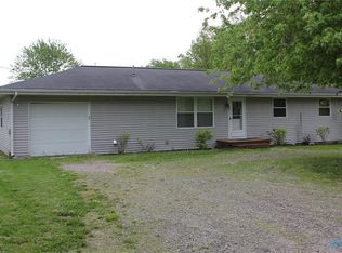 21762 Switzer Rd, Defiance, OH 43512