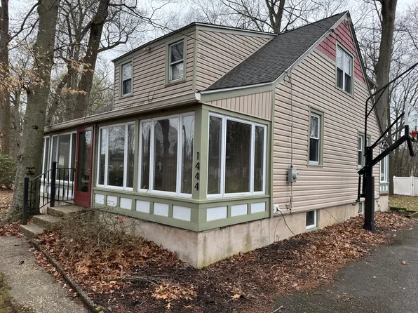 1444 Delsea Dr, Deptford, NJ 08096