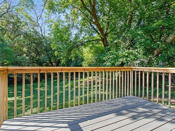 Views from deck overlooking nature