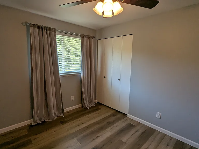 1107 NW Springer Way — Photo 16