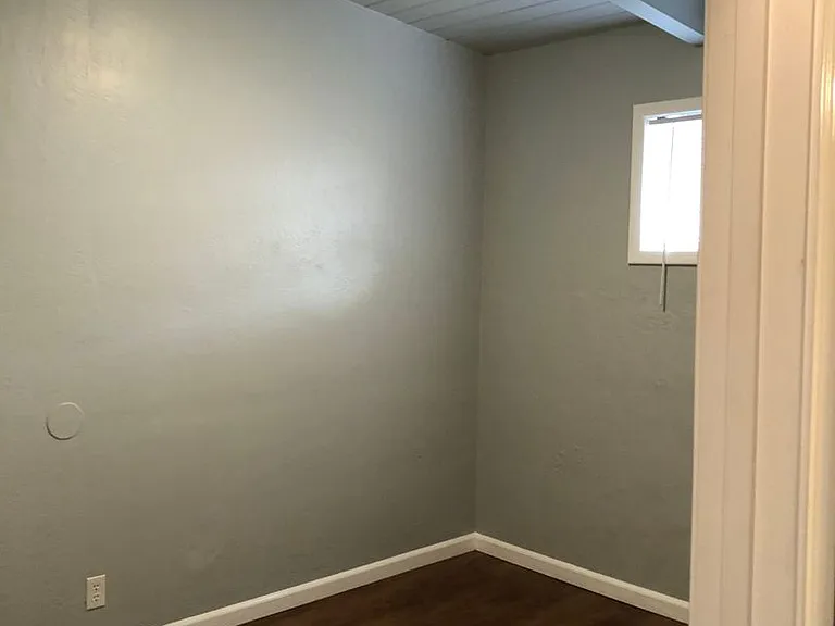 825 Waverly Dr SE — Photo 22