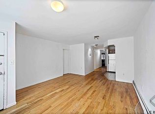 173 Hart St #2A, Brooklyn, NY 11206