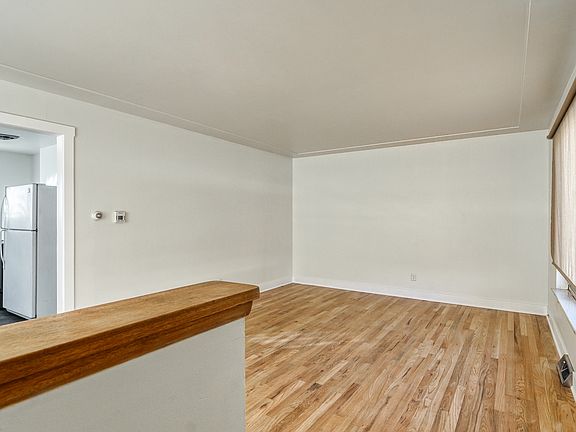 2nd image of 225 N Hooker St