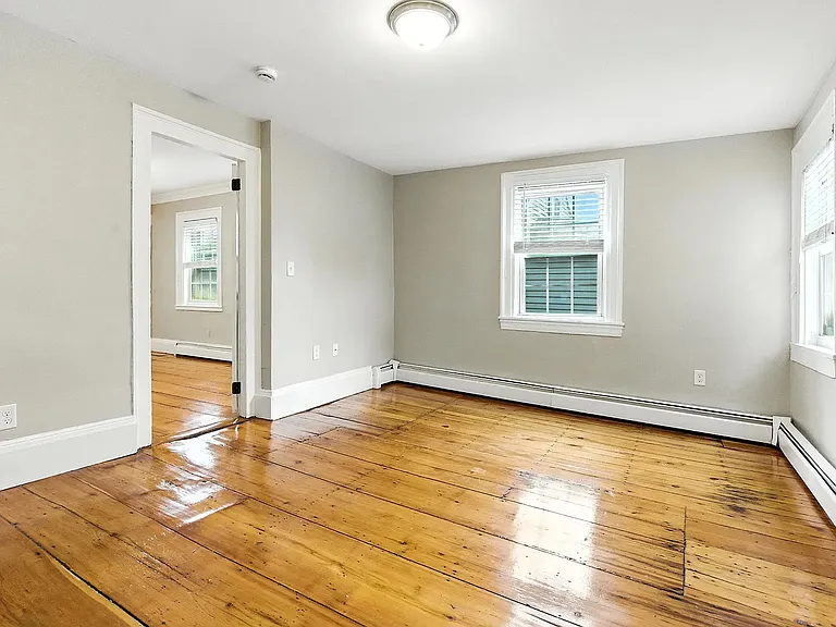 17 Beckford St #4 — Photo 7