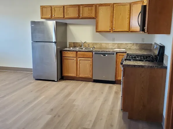 7427 Seville Rd, Saginaw, MN 55779