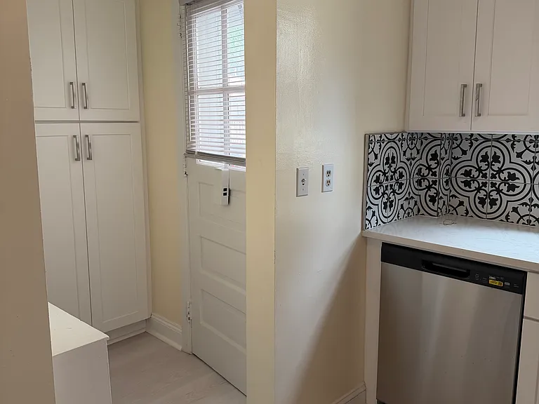 14 Sherman Ave #1 — Photo 14