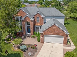 1748 Bedlington Ct, Rochester Hills, MI 48307