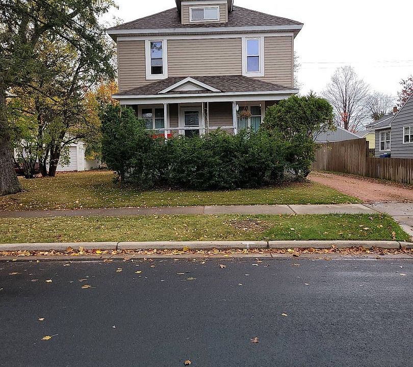 1st image of 1114 1/2 7th Ave S