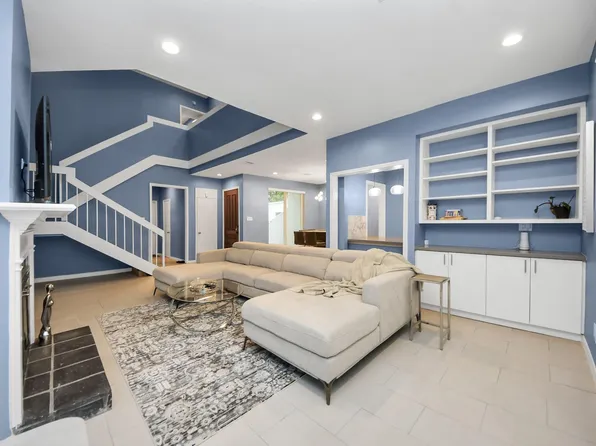 7655 S Braeswood Blvd APT 10, Houston, TX 77071