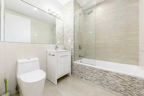 Rented by GROOME REALTY LLC | media 12