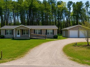 6122 State Road 60 W, Mitchell, IN 47446