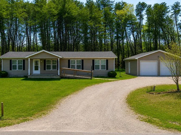 6122 State Road 60 W, Mitchell, IN 47446