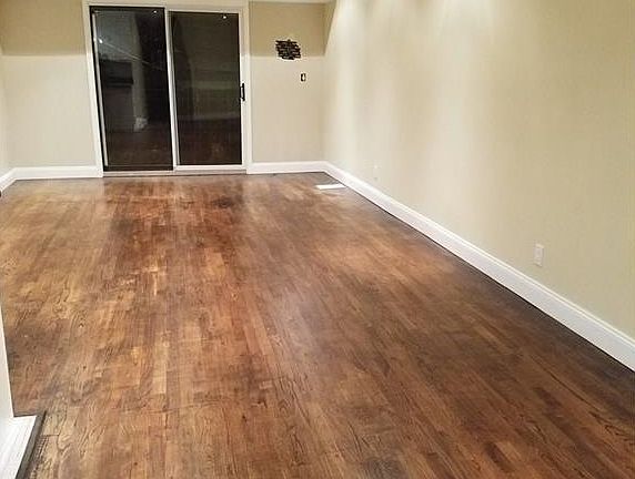 5th image of 614 Mayfair Dr S #00
