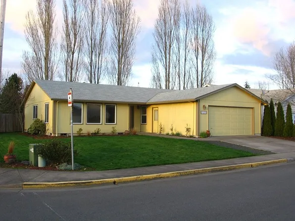 4899 SW Roseberry St, Corvallis, OR 97333