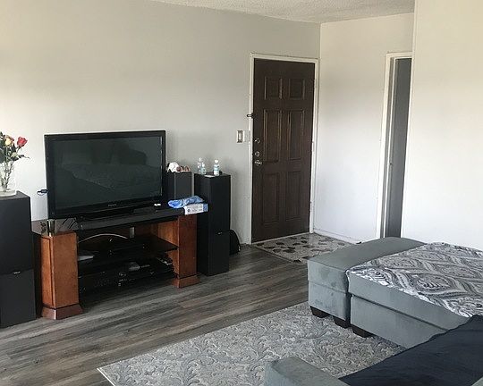 4th image of 2852 Sawtelle Blvd APT 24