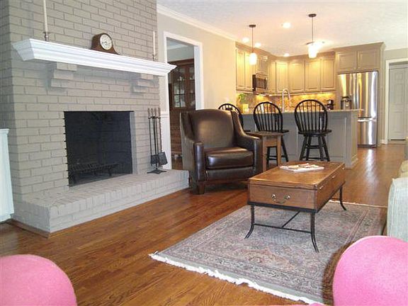5th image of 602 Dundee Ln