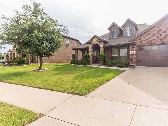 3rd image of 6914 Muirfield Dr