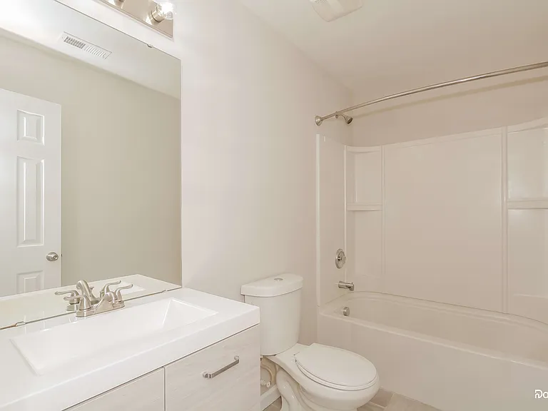 966 Sweetgum St — Photo 14