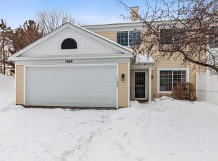 1909 Southcross Dr #1608, Burnsville, MN 55306