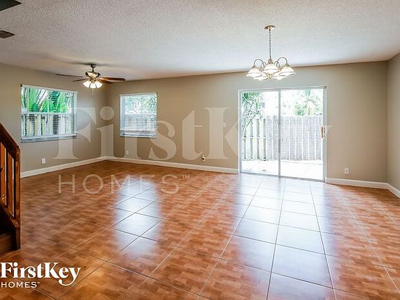 4th image of 6289 Duval Dr
