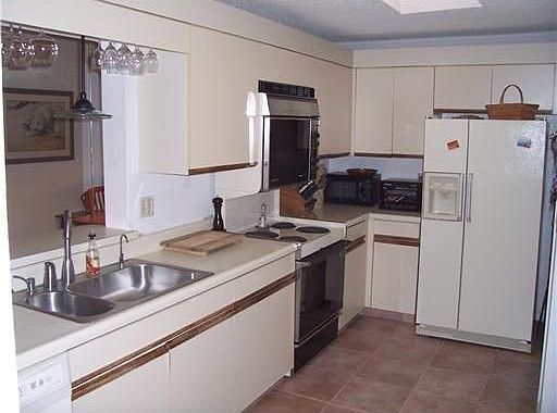 5th image of 5252 Bolero Cir