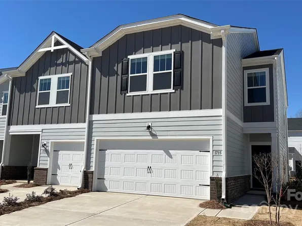 1735 Braemar Village Dr, Monroe, NC 28110