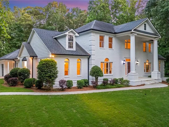 5145 Saddlebred Ln, Cumming, GA 30028