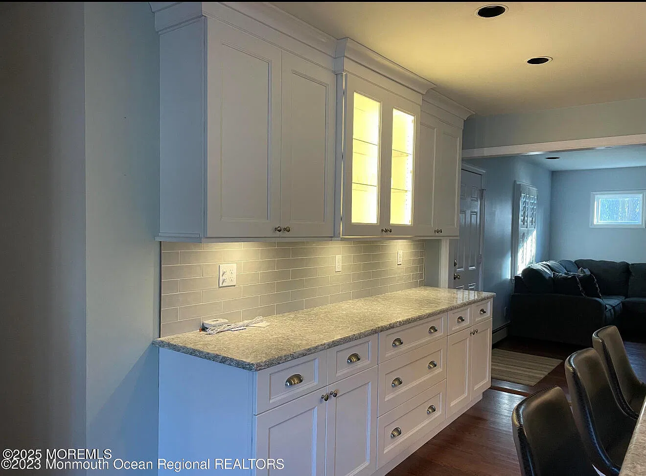 3 bed, 1593 sqft, $2,400 — Photo 4