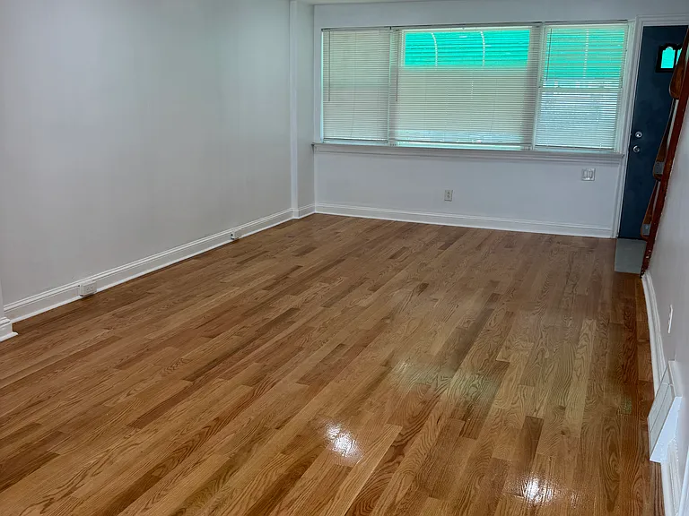 2036 S Newkirk St — Photo 14