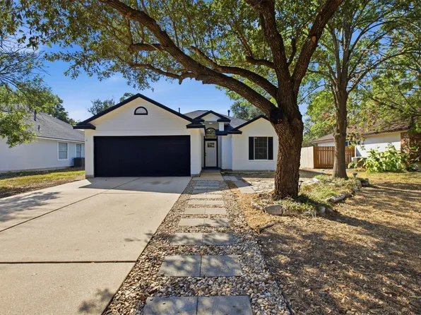 812 Honeysuckle Dr, Leander, TX 78641