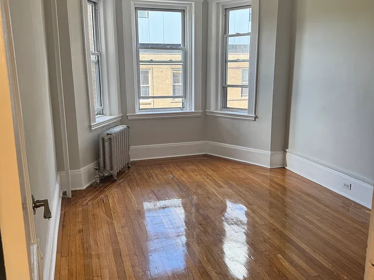 38 Hemenway St #39 — Photo 6