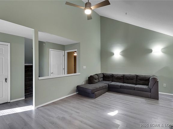 5th image of 29 Portwood Meadows Rd