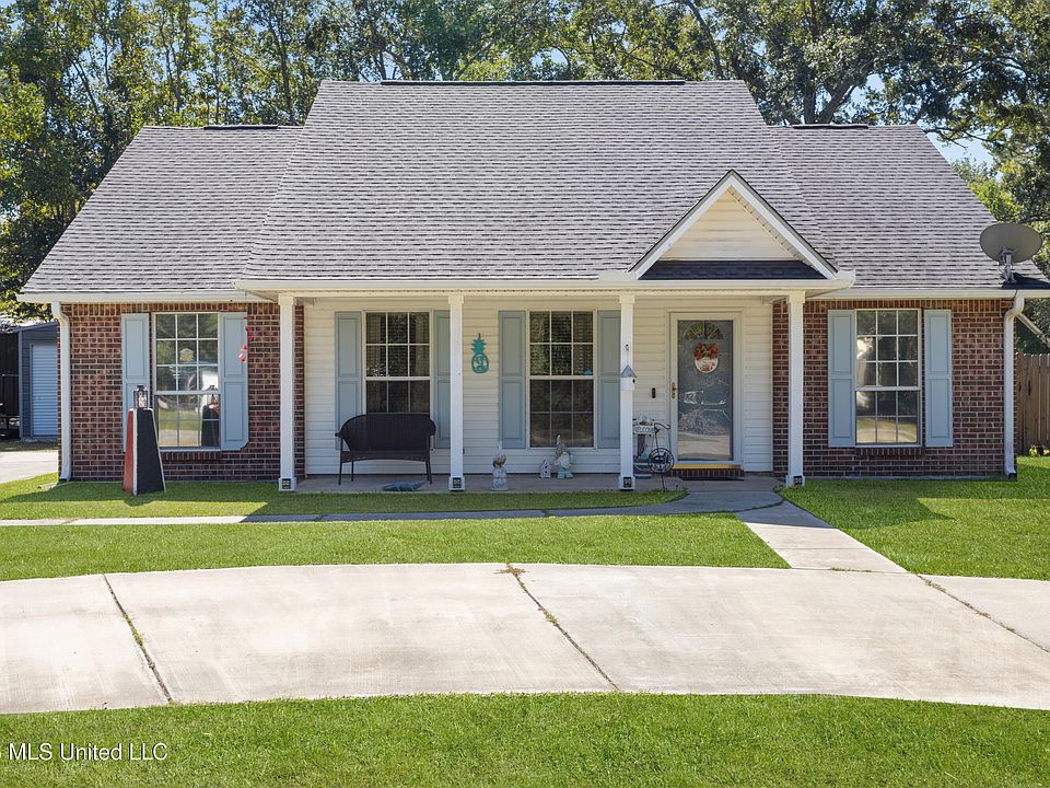 1st image of 1507 Garden Ln