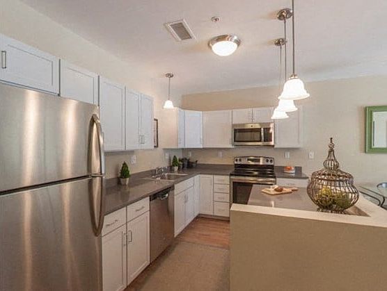 1st image of 79 Rantoul St #1-218E
