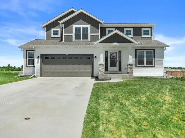 906 Ridge COURT, Watertown, WI 53094