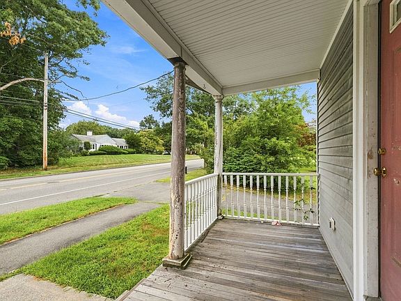 3rd image of 280 Copeland St