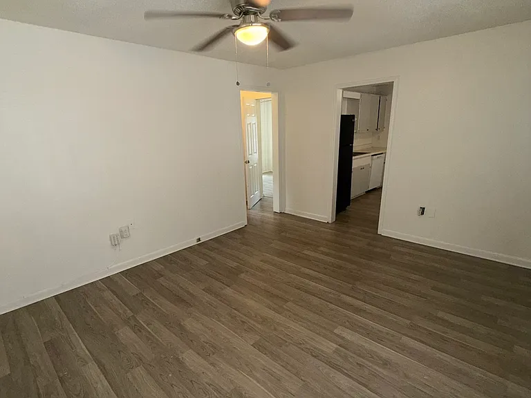 3509 Allen St — Photo 2