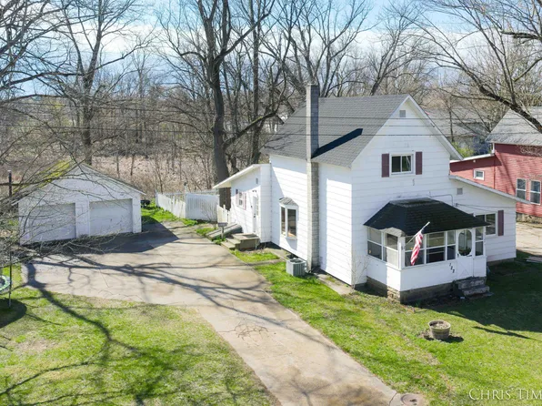 122 Mitchel St, Otsego, MI 49078