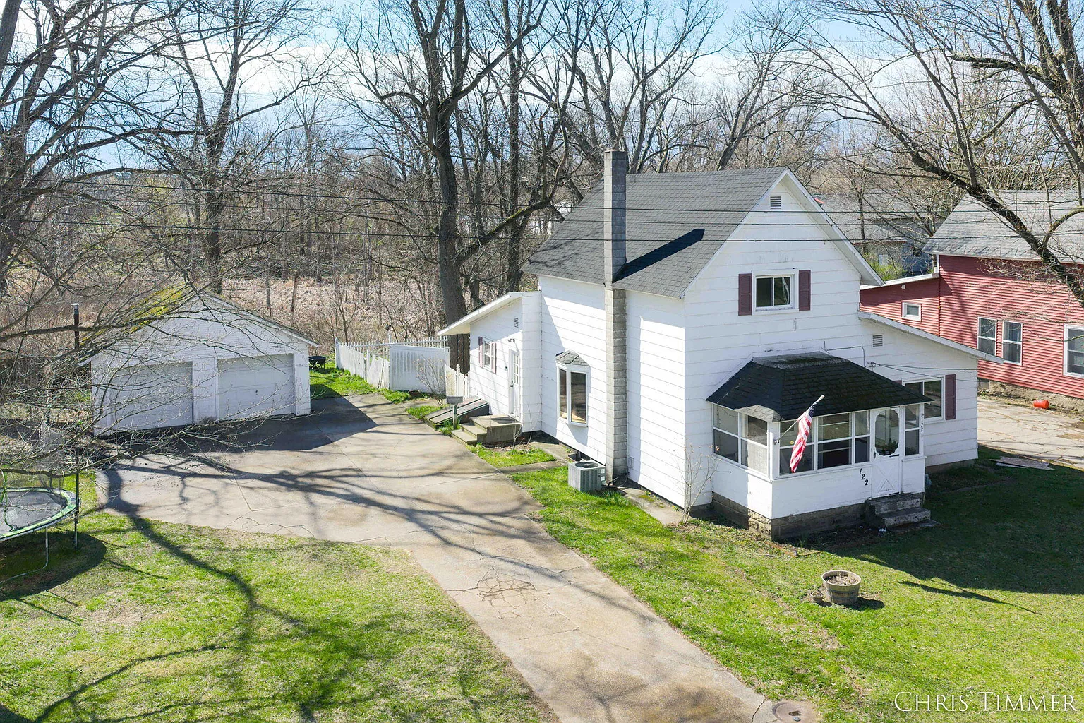 122 Mitchel St photo 1