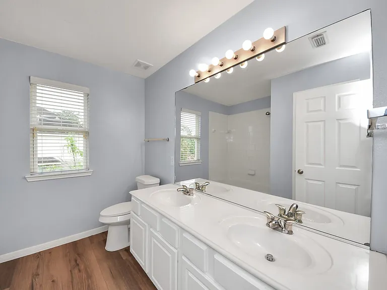9002 Sundown Dr — Photo 36