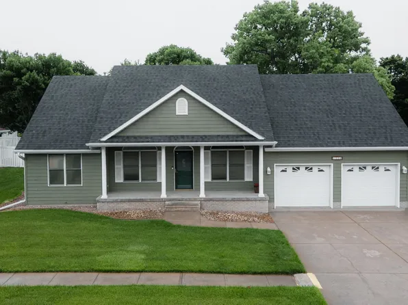 1314 N Laird Ave, Hastings, NE 68901