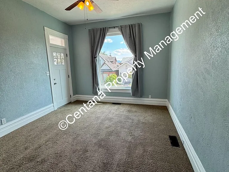 917 W Woolman St — Photo 20