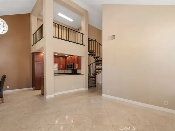 2756 Monza, Tustin, CA 92782