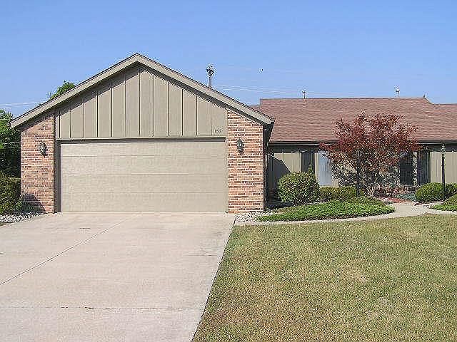 1st image of 157 Deerfield Cir
