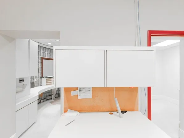 586 Kearny Avenue image 11 of 26