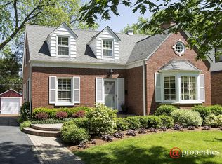 2022 Fir St, Glenview, IL 60025
