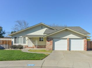 5737 E Navajo Ct, Manteca, CA 95336