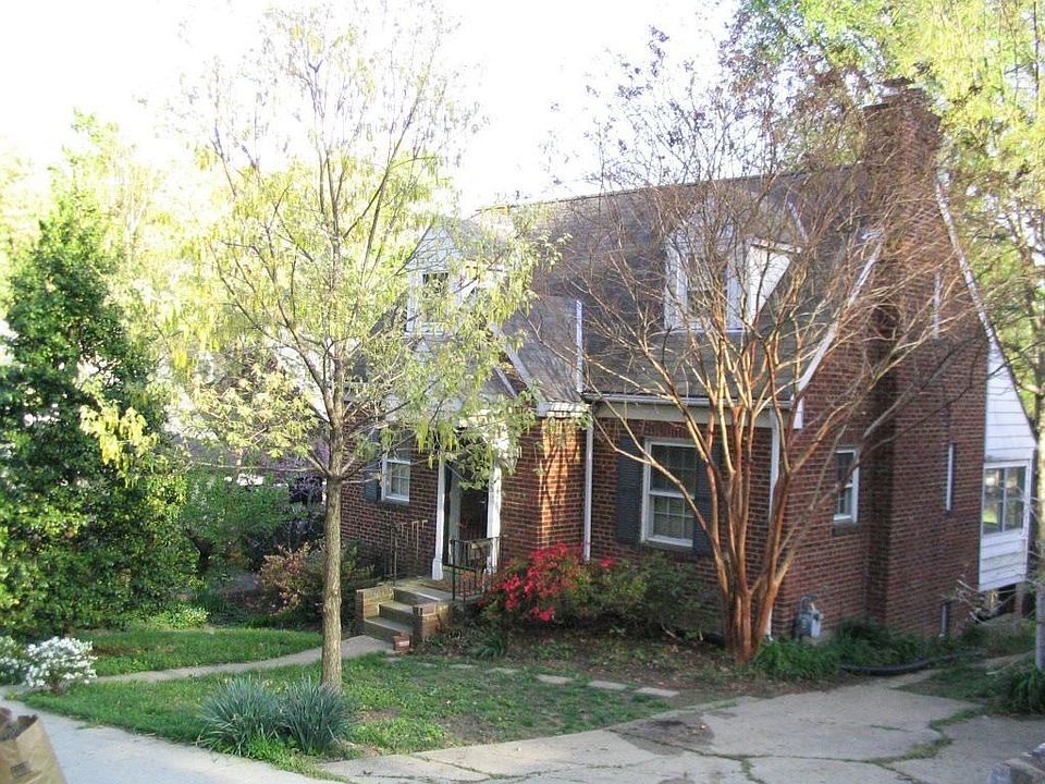 2nd image of 3925 Livingston St